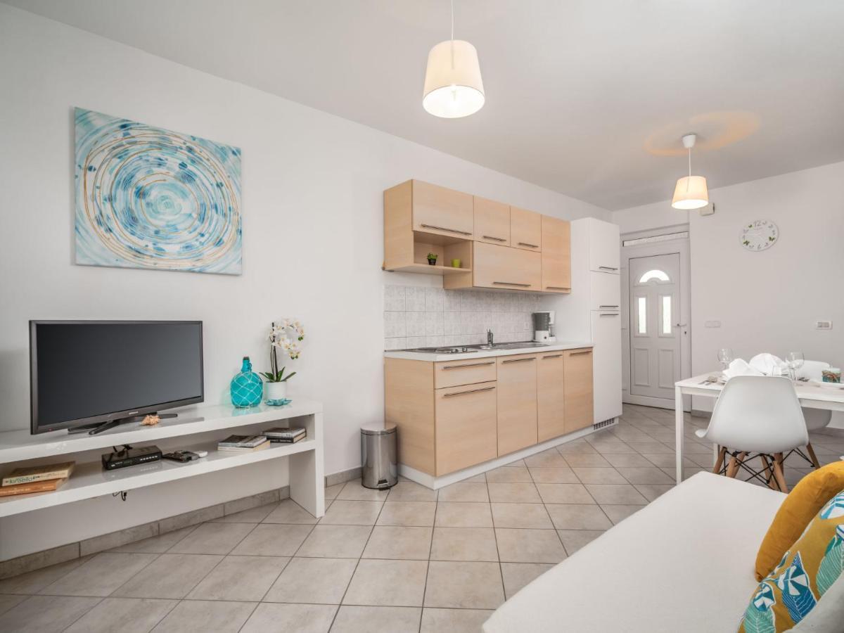 Gedići Apartment Fiore-1 By Interhome מראה חיצוני תמונה